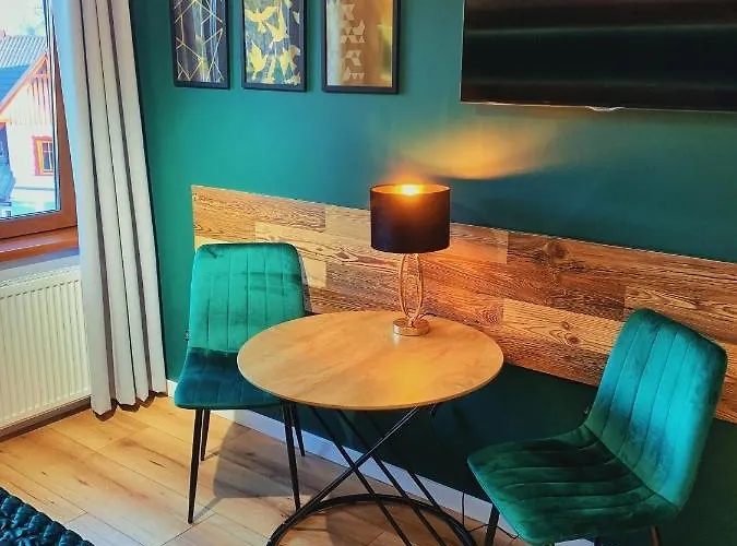 Lena * シクラルスカ・ポレンバ