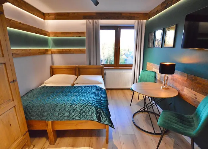 ホームステイ Lena シクラルスカ・ポレンバ