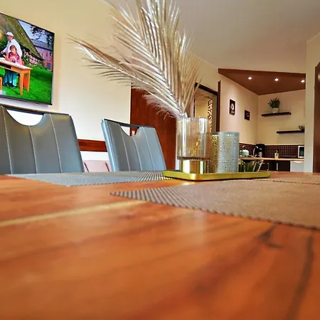 Lena منزل للإقامة *