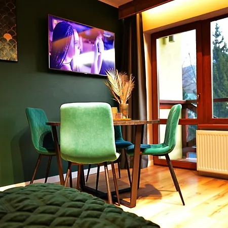 Homestay Lena *