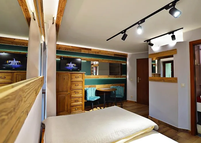 Lena Δωμάτια σε οικογενειακή κατοικία *