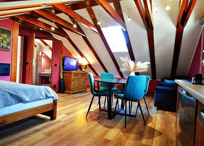 Δωμάτια σε οικογενειακή κατοικία Lena *